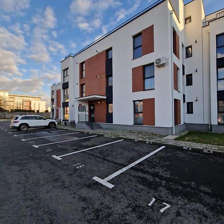 Cora Apartment Baia Mare Buitenkant foto